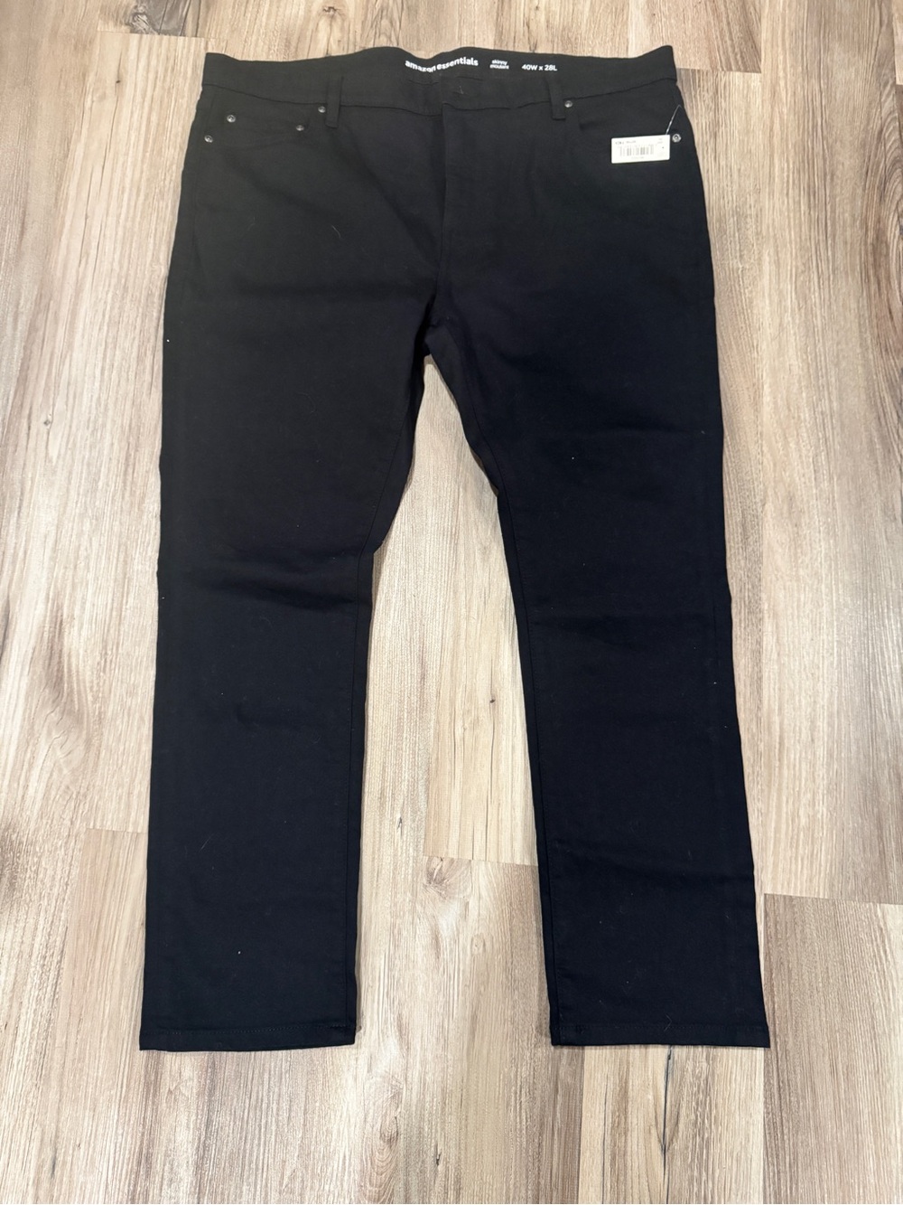Amazon Essentials Men’s Slim Straight Black Jeans